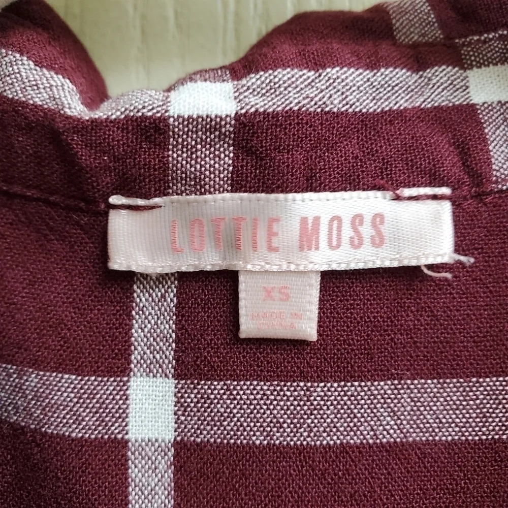 PacSun Lottie Moss Cropped Plaid‎ Button Up XS